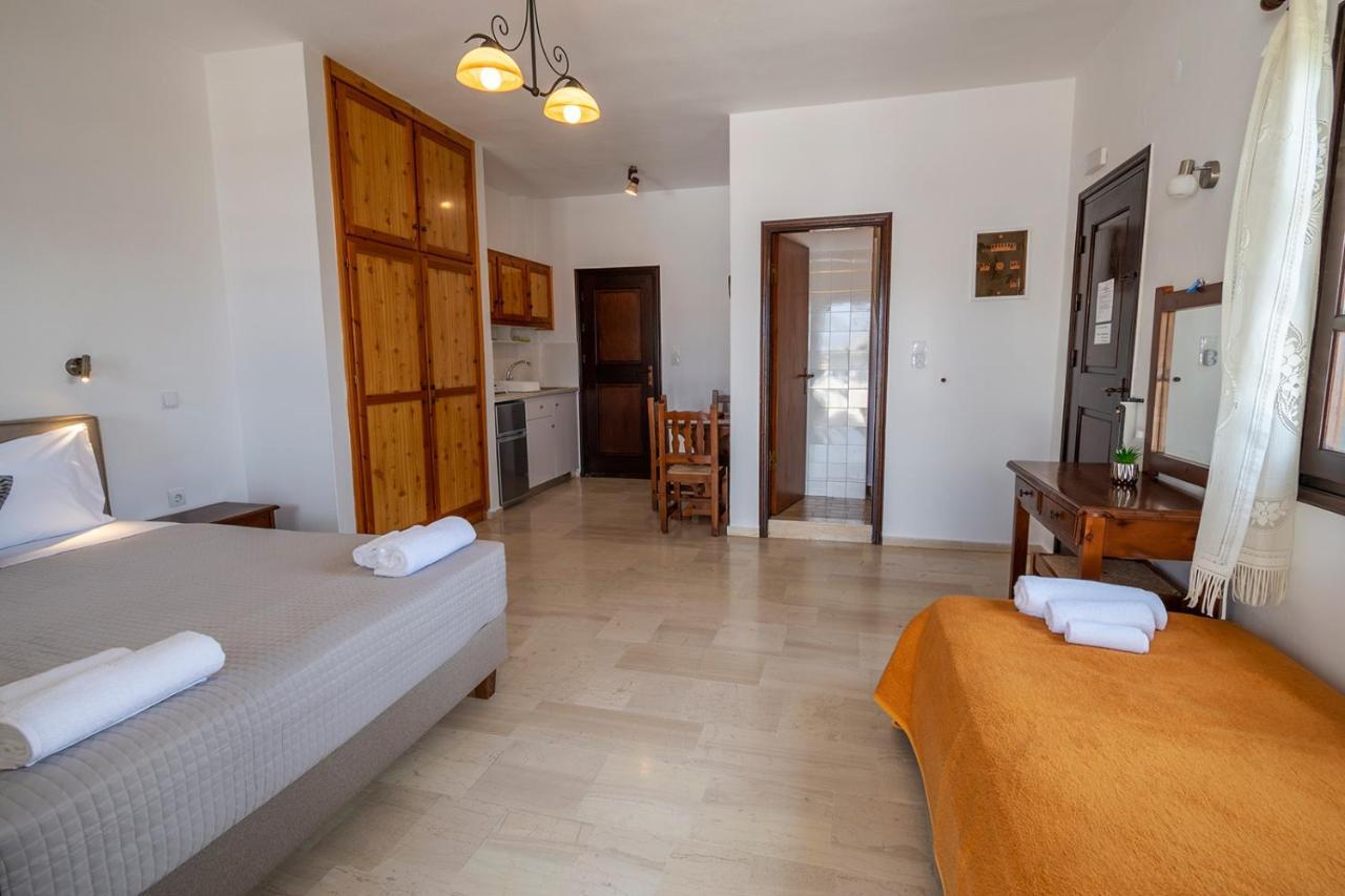 Pelagos Seafront Accommodation - Maria Myrties Екстер'єр фото