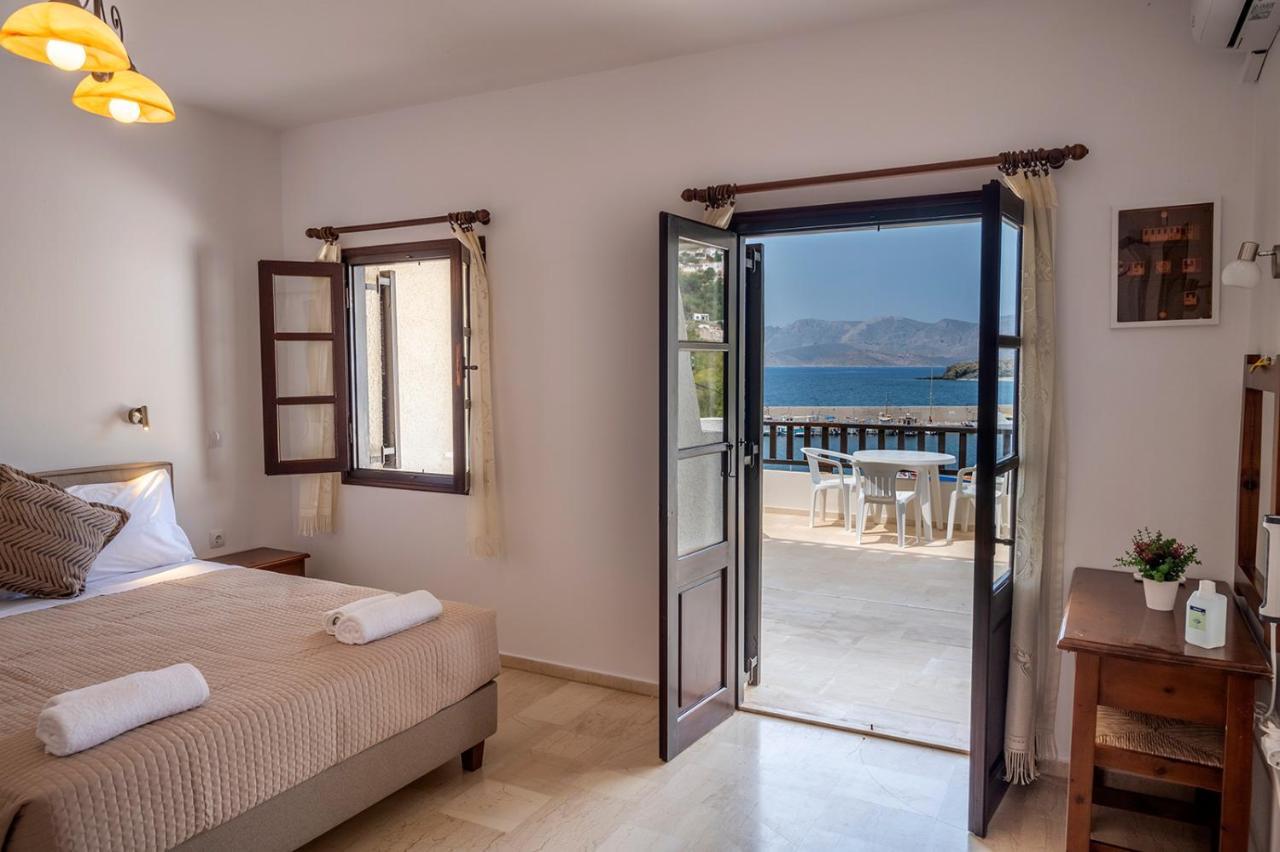 Pelagos Seafront Accommodation - Maria Myrties Екстер'єр фото