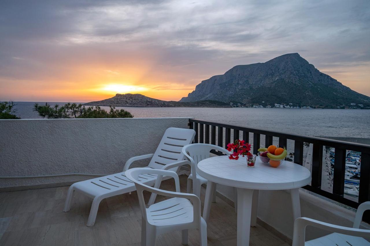 Pelagos Seafront Accommodation - Maria Myrties Екстер'єр фото